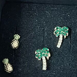 4 earrings/2 pair tropical Earrings